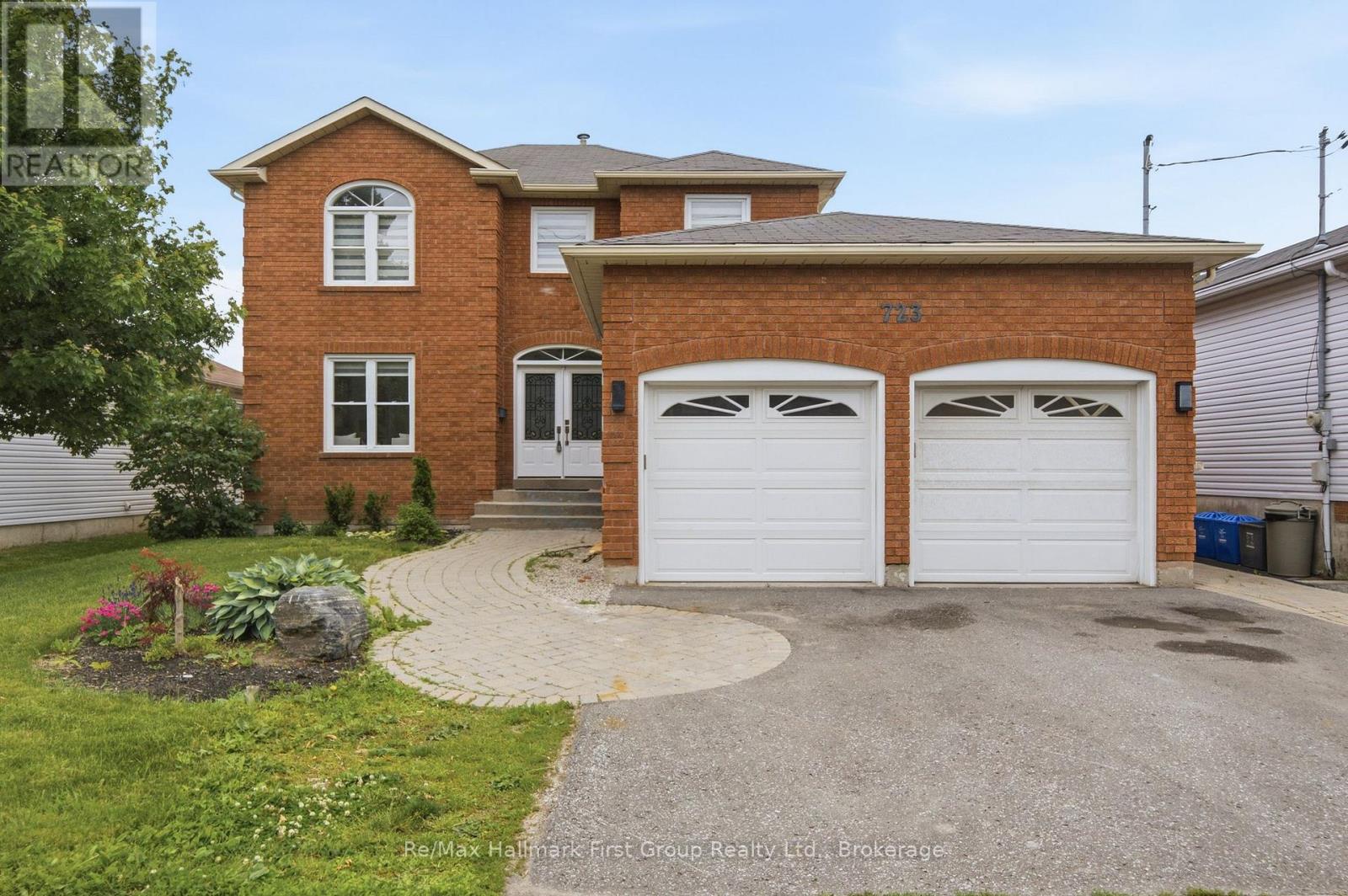 723 Carlisle Street, Cobourg, Ontario  K9A 5E6 - Photo 1 - X13487062
