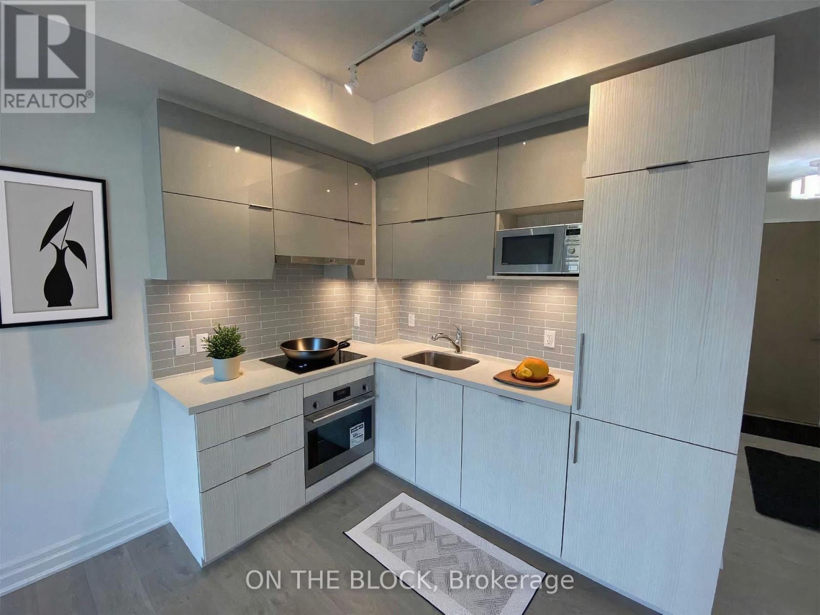 305 - 10 Rouge Valley W. Drive, Markham, Ontario  L6G 0G9 - Photo 4 - N13483274