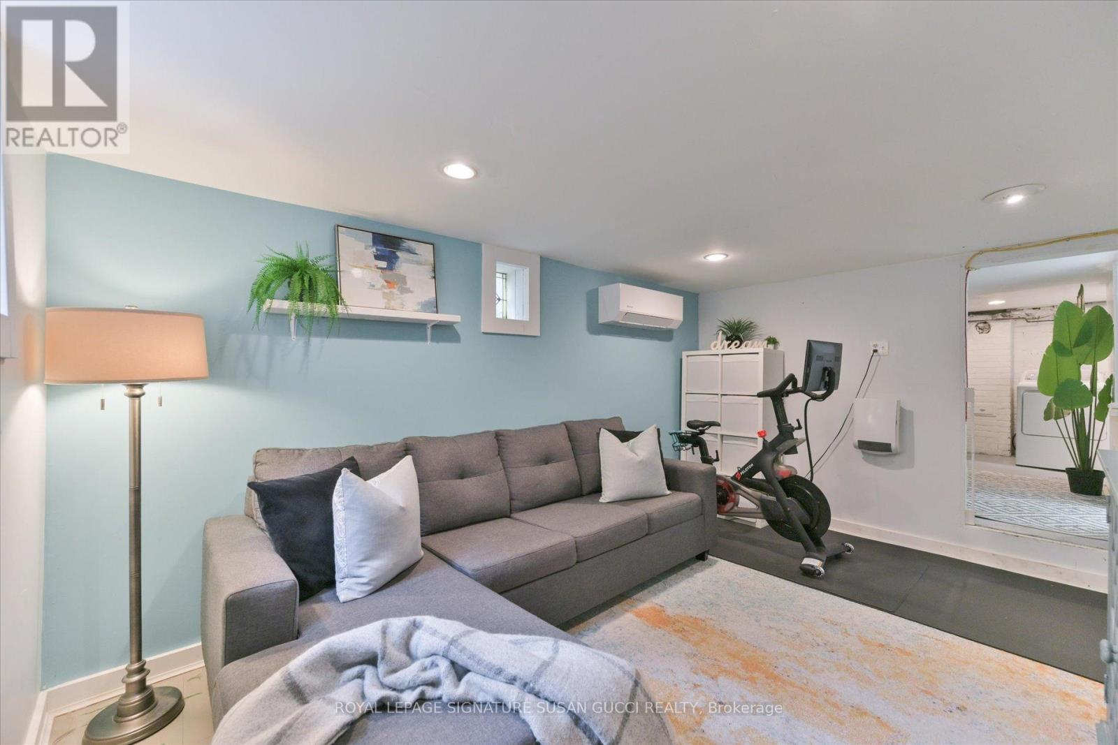 79 Balfour Avenue, Toronto, Ontario  M4C 1T4 - Photo 31 - E13486724