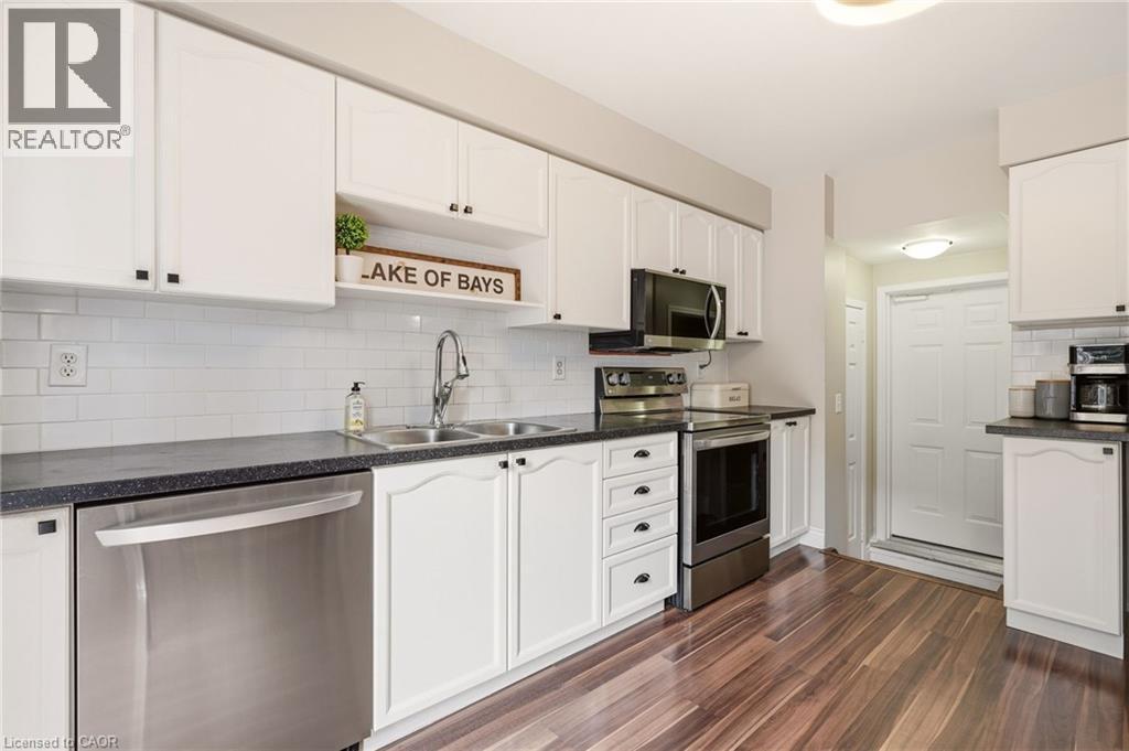 2089 Broadleaf Crescent, Burlington, Ontario  L7L 6S3 - Photo 15 - 40842885