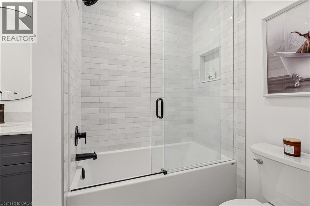 2089 Broadleaf Crescent, Burlington, Ontario  L7L 6S3 - Photo 20 - 40842885