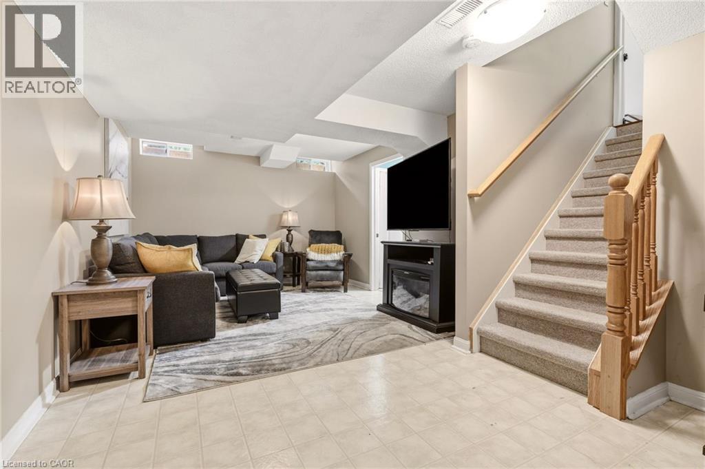 2089 Broadleaf Crescent, Burlington, Ontario  L7L 6S3 - Photo 28 - 40842885