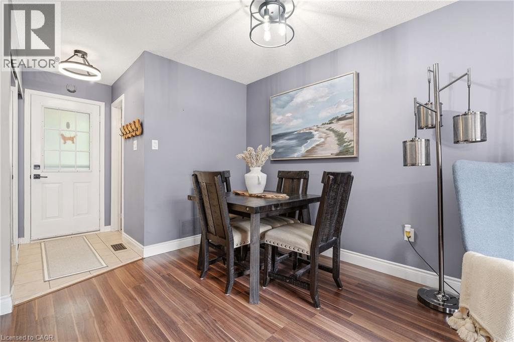 2089 Broadleaf Crescent, Burlington, Ontario  L7L 6S3 - Photo 6 - 40842885