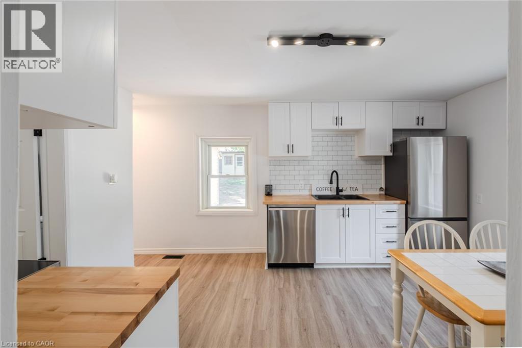 241 Talbot Street S, Simcoe, Ontario  N3Y 3A1 - Photo 11 - 40842258