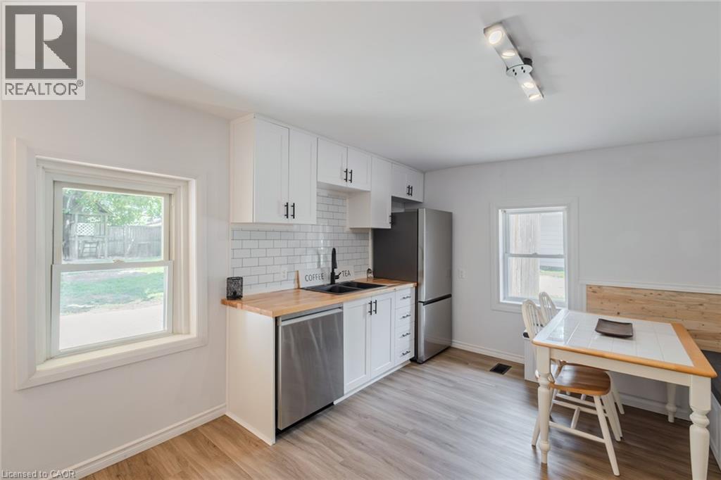 241 Talbot Street S, Simcoe, Ontario  N3Y 3A1 - Photo 12 - 40842258