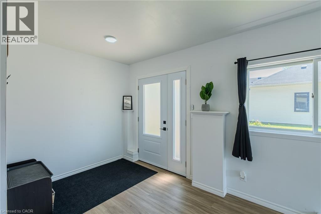 241 Talbot Street S, Simcoe, Ontario  N3Y 3A1 - Photo 4 - 40842258