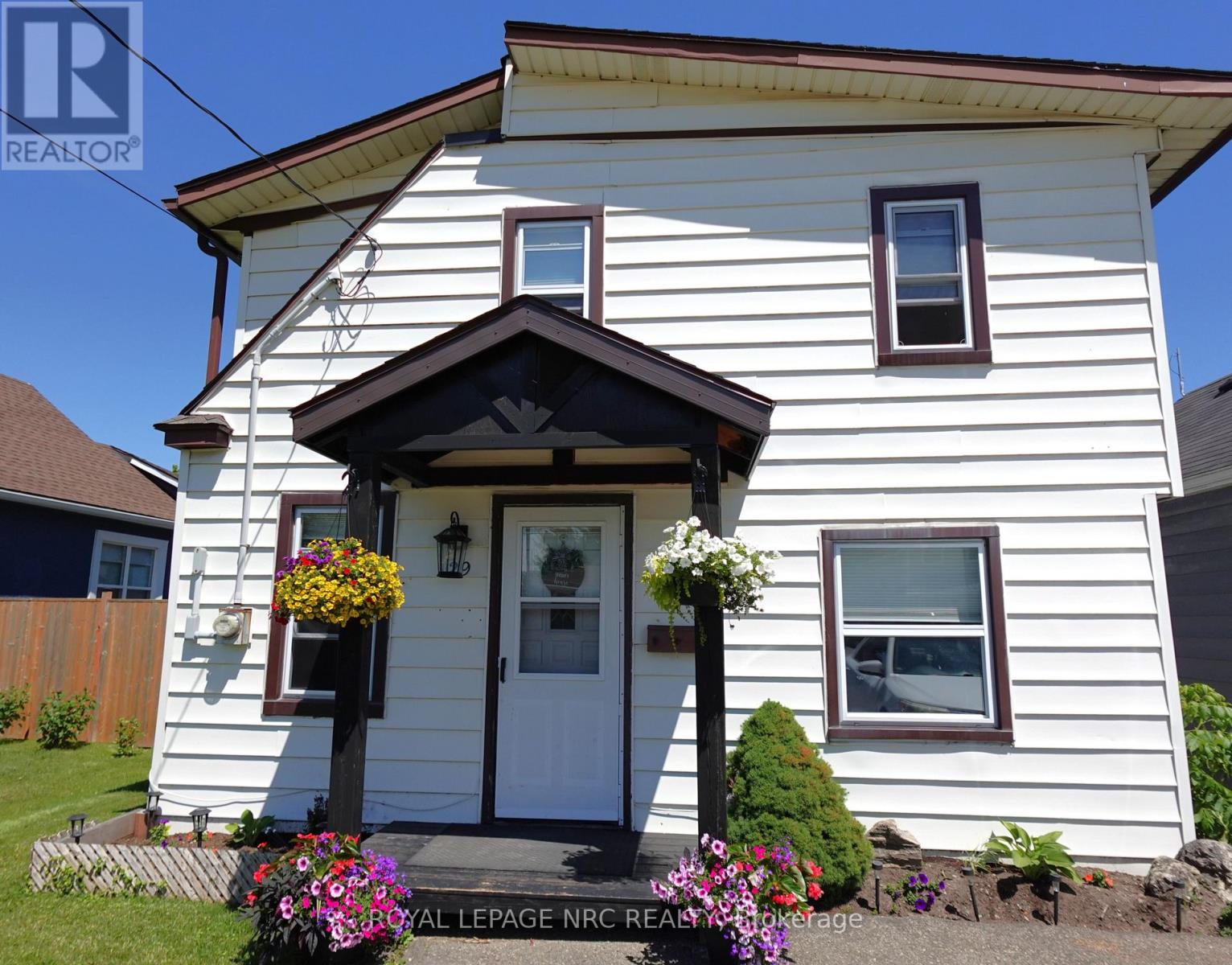 29 Wellington Street, Port Colborne, Ontario  L3K 2J6 - Photo 2 - X13478194