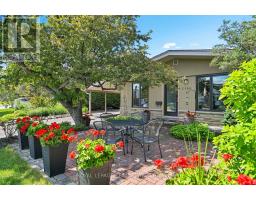 2186 VALLEY DRIVE, Ottawa, Ontario