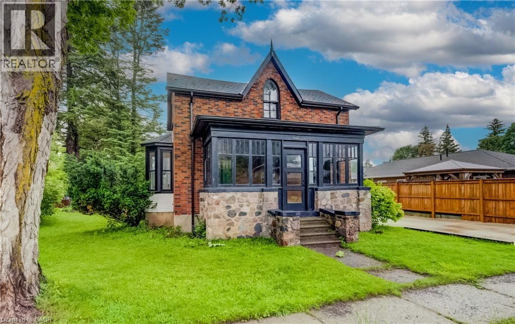 110 Brock Street, Minto, Ontario  N0G 1Z0 - Photo 3 - 40840088