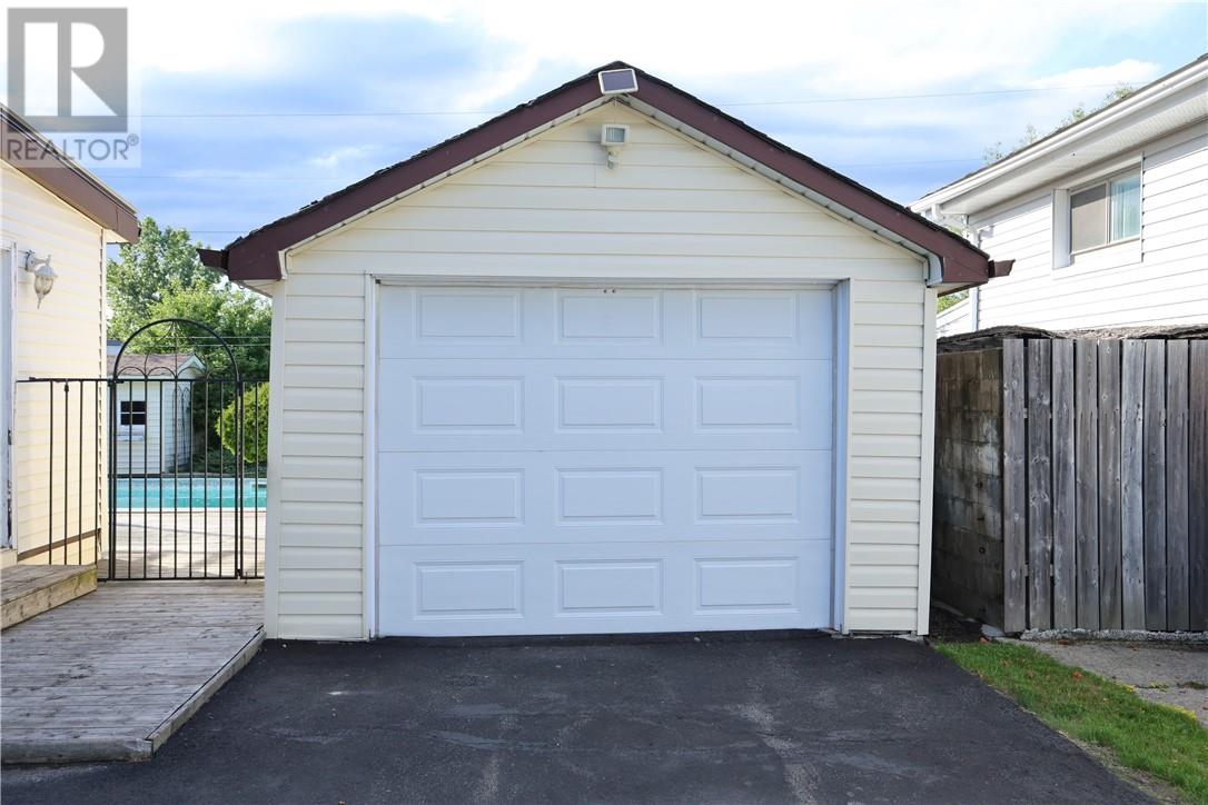 114 O'donaghue Drive, Garson, Ontario  P3L 1E1 - Photo 4 - 2128763