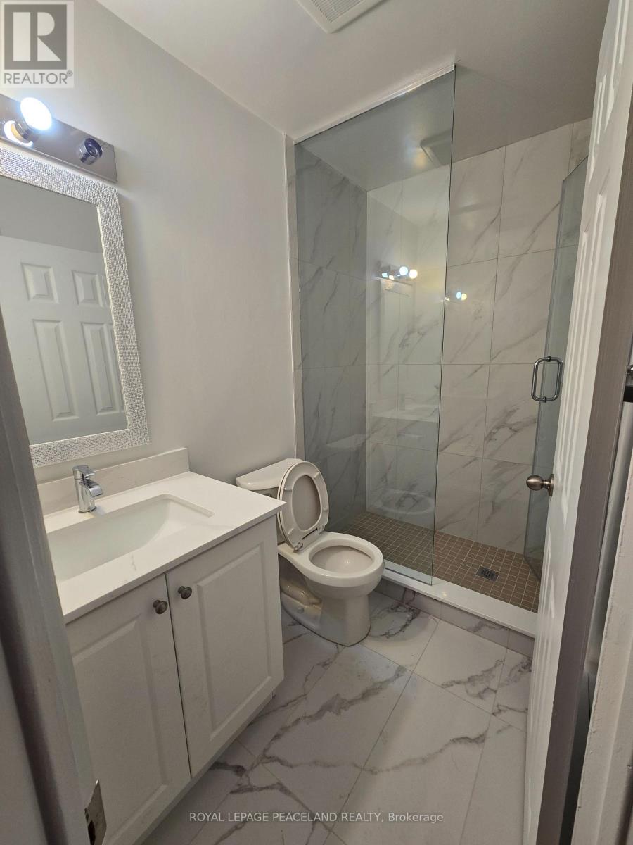2 - 558 Spadina Crescent, Toronto, Ontario  M5S 2J9 - Photo 11 - C13486968