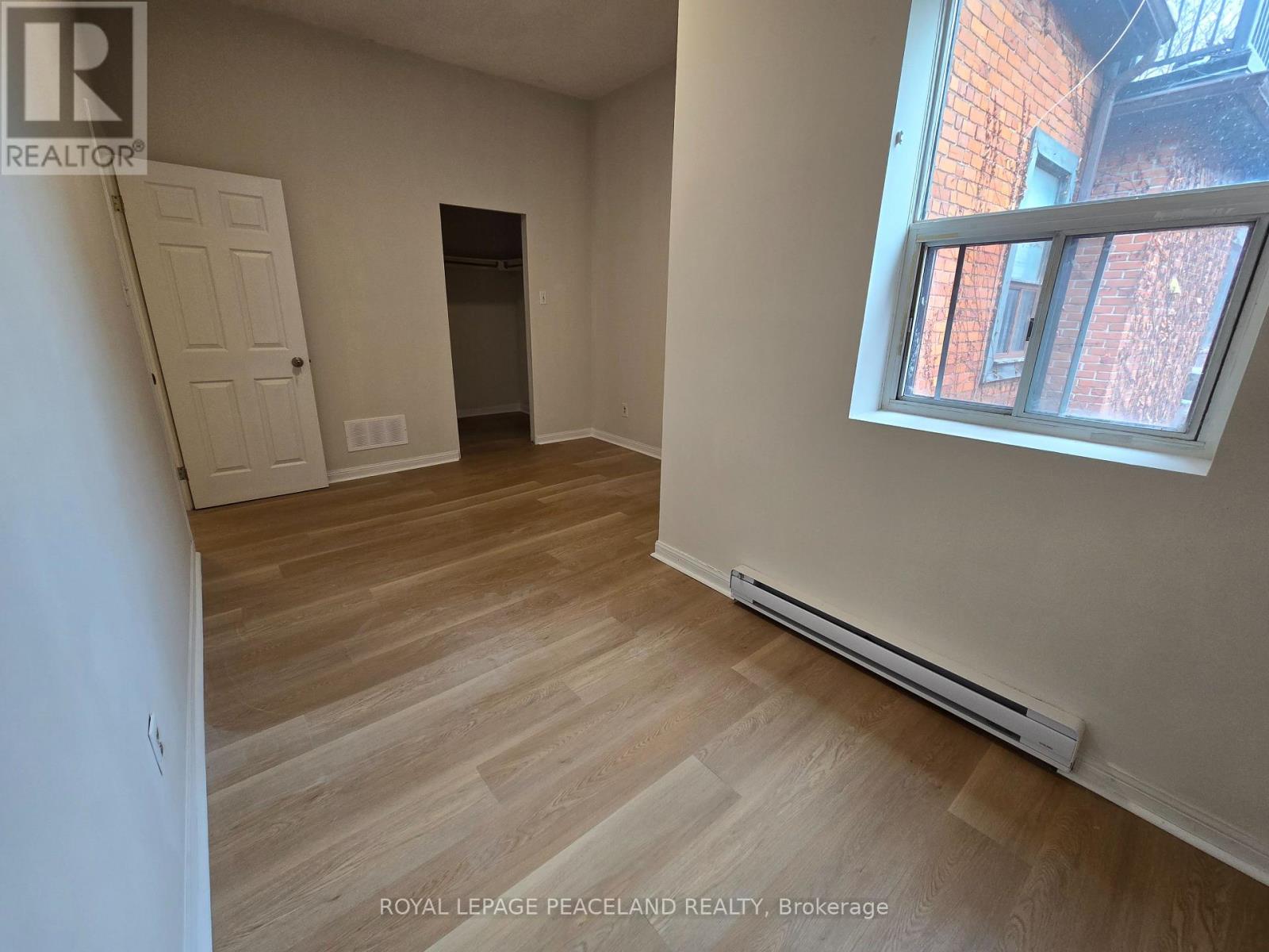 2 - 558 Spadina Crescent, Toronto, Ontario  M5S 2J9 - Photo 6 - C13486968