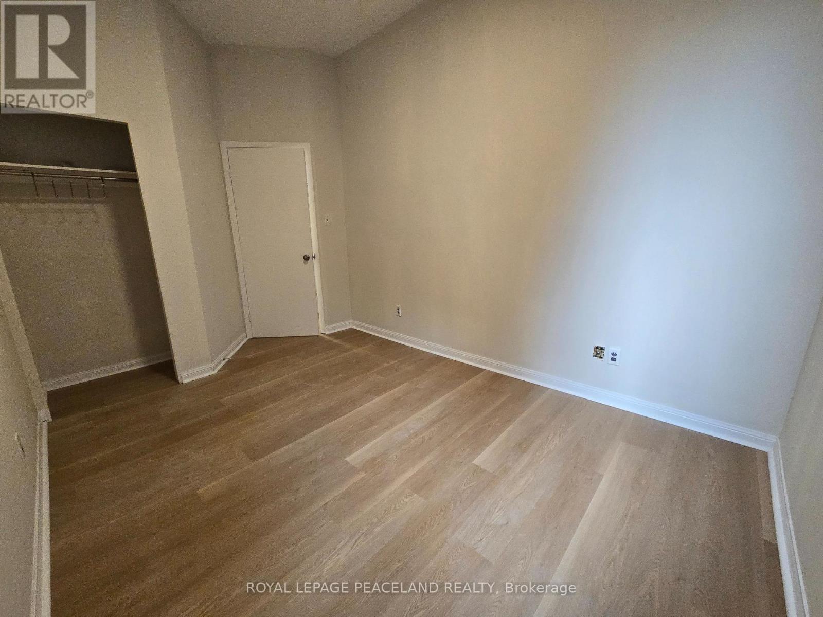 2 - 558 Spadina Crescent, Toronto, Ontario  M5S 2J9 - Photo 9 - C13486968