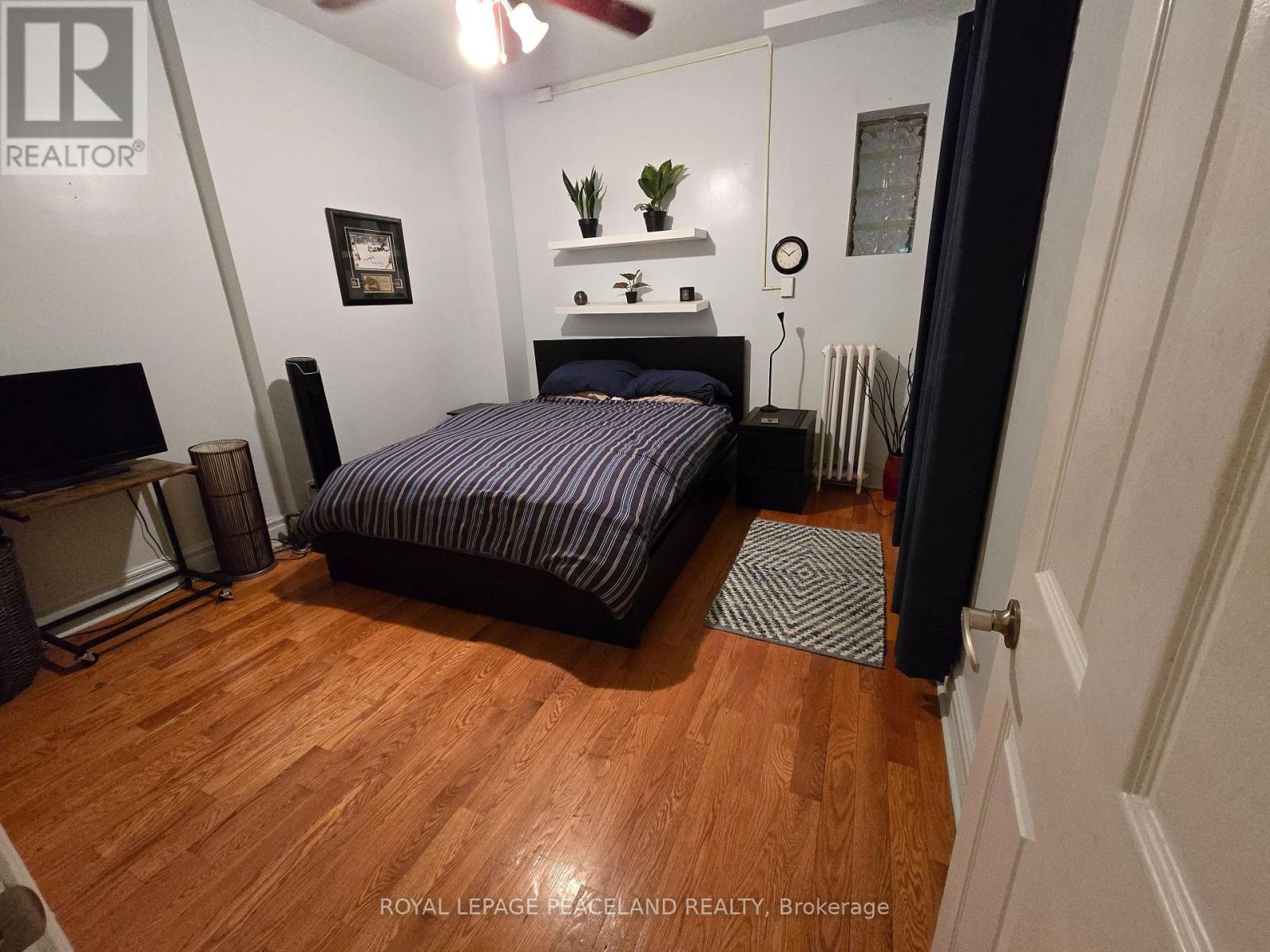 Main - 61 Madison Avenue, Toronto, Ontario  M5R 2S3 - Photo 10 - C13486978