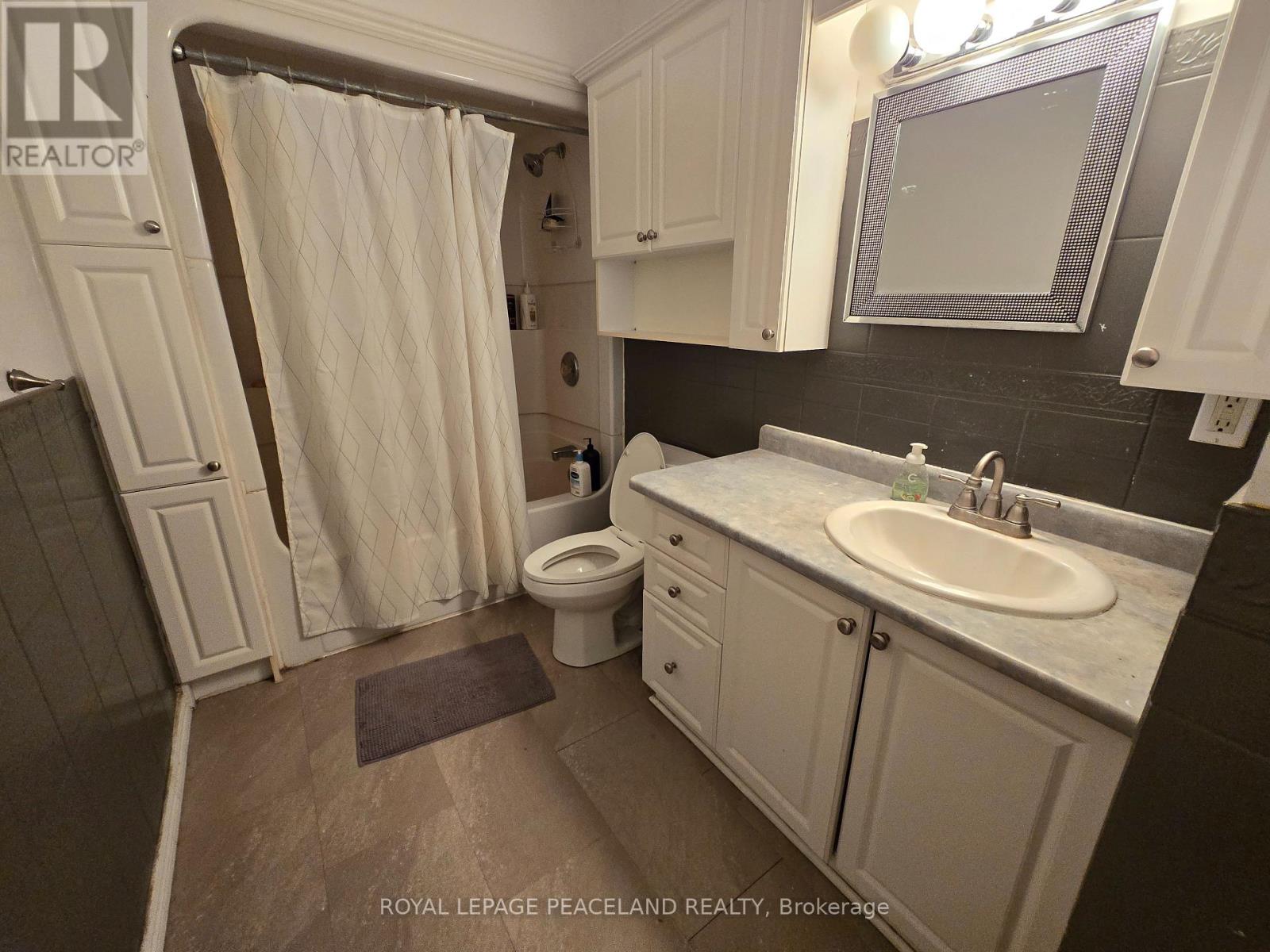 Main - 61 Madison Avenue, Toronto, Ontario  M5R 2S3 - Photo 12 - C13486978