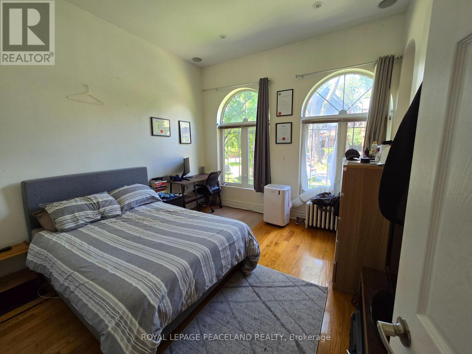 Main - 61 Madison Avenue, Toronto, Ontario  M5R 2S3 - Photo 2 - C13486978
