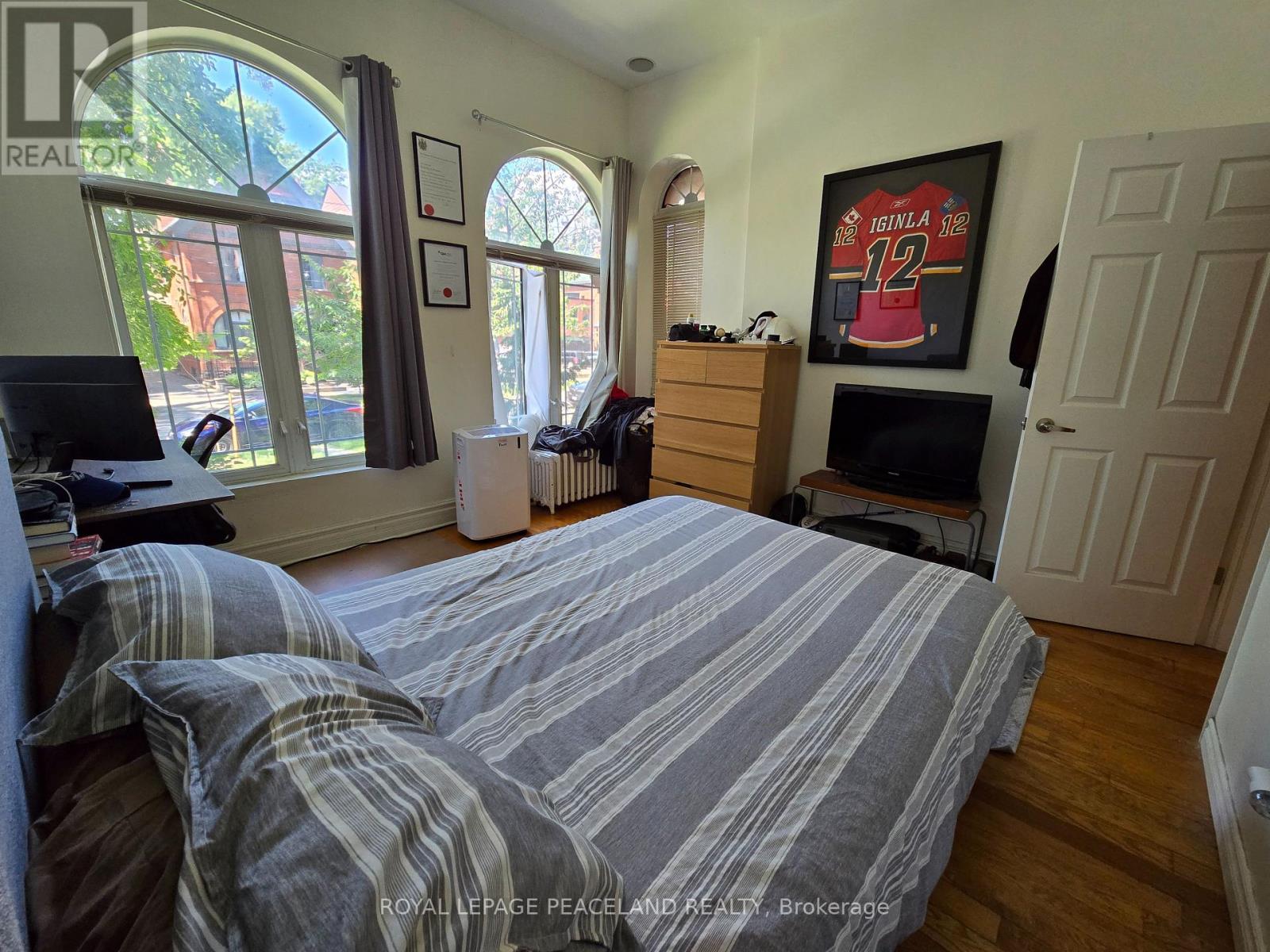 Main - 61 Madison Avenue, Toronto, Ontario  M5R 2S3 - Photo 3 - C13486978