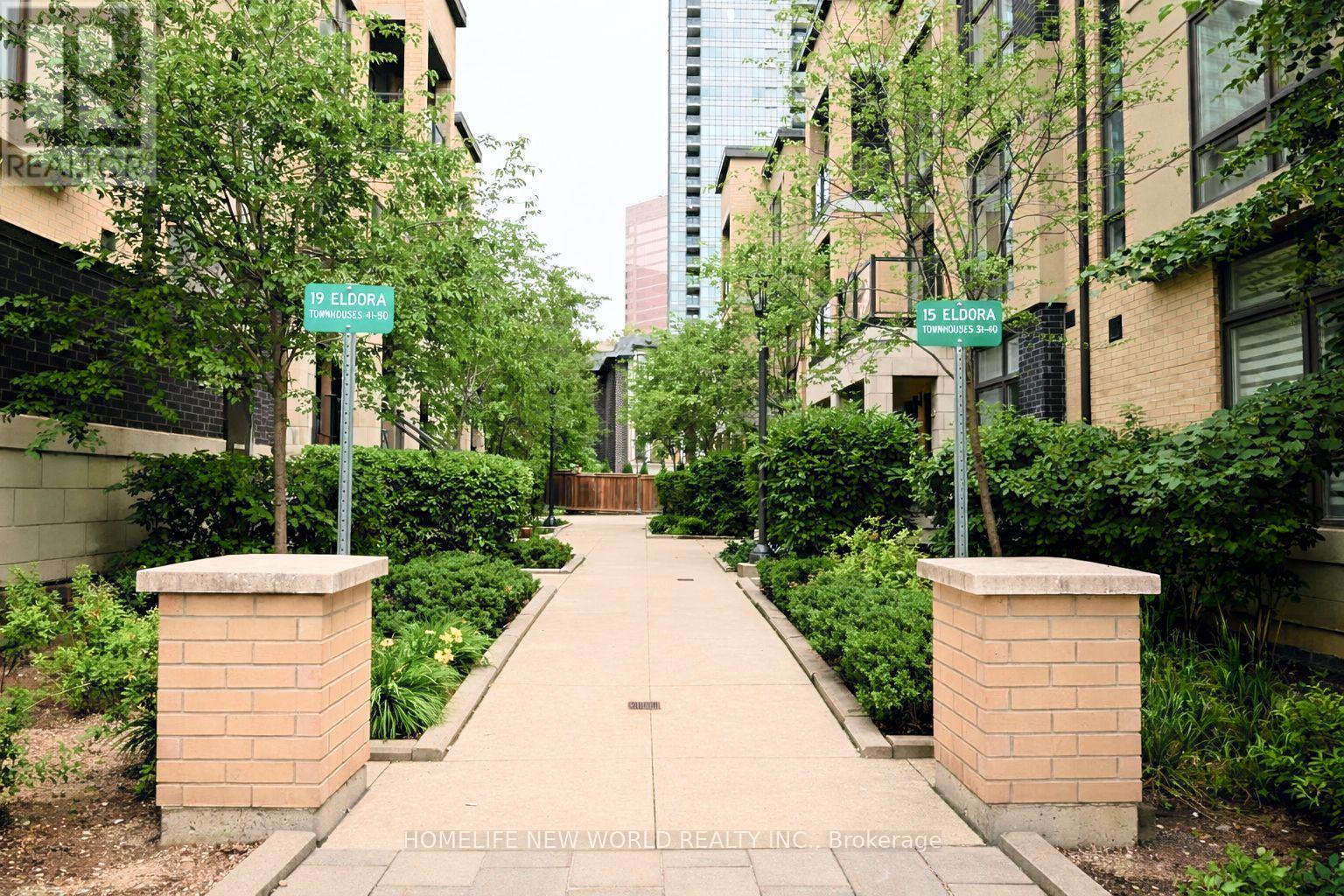45 - 19 Eldora Avenue, Toronto, Ontario  M2M 1R3 - Photo 2 - C13486984