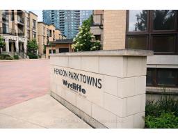 45 - 19 ELDORA AVENUE, Toronto, Ontario