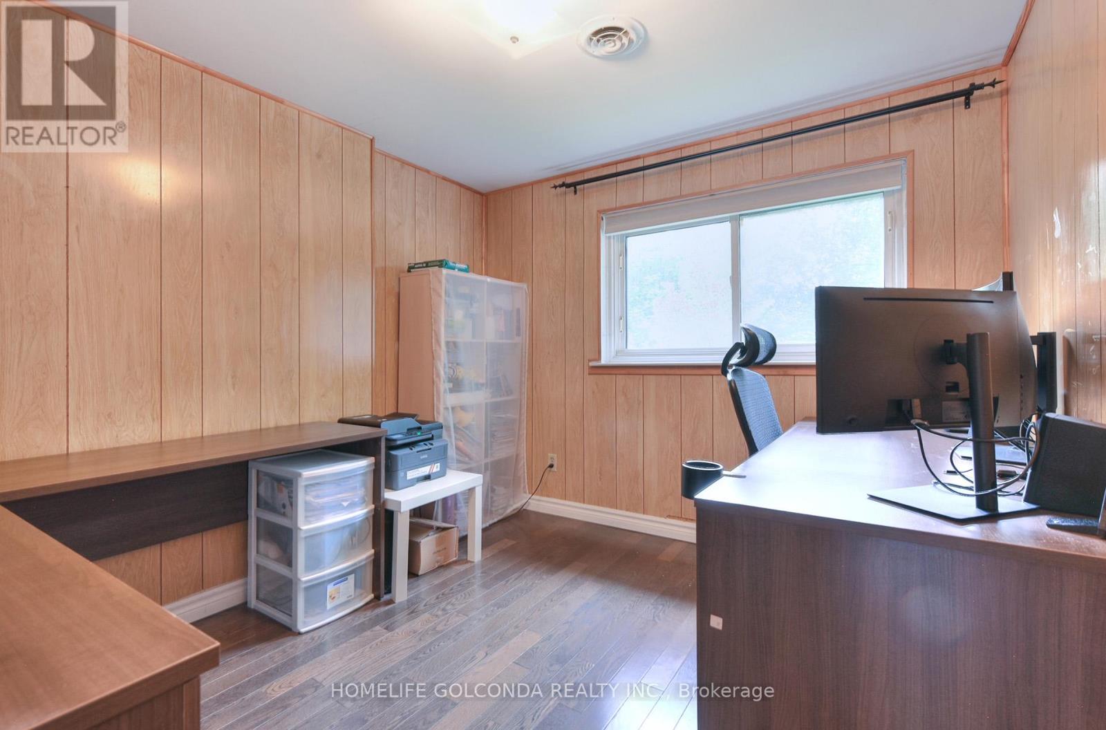 8 Glen Springs Drive, Toronto, Ontario  M1W 1X8 - Photo 13 - E13487056