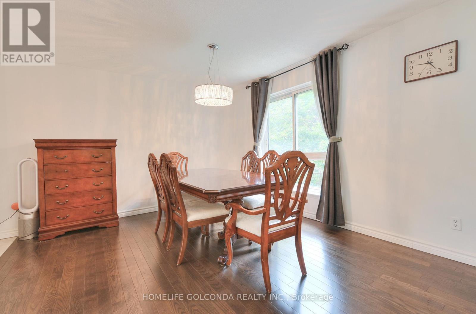 8 Glen Springs Drive, Toronto, Ontario  M1W 1X8 - Photo 5 - E13487056