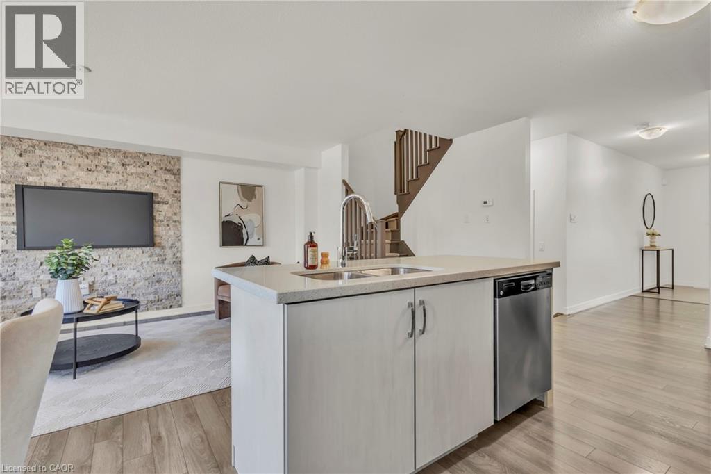 6 Sherway Street, Hamilton, Ontario  L8J 0J4 - Photo 12 - 40842747