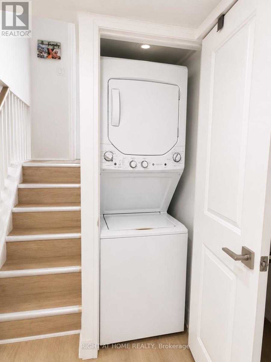 202 William Street, Toronto, Ontario  M9N 2H1 - Photo 13 - W13486976
