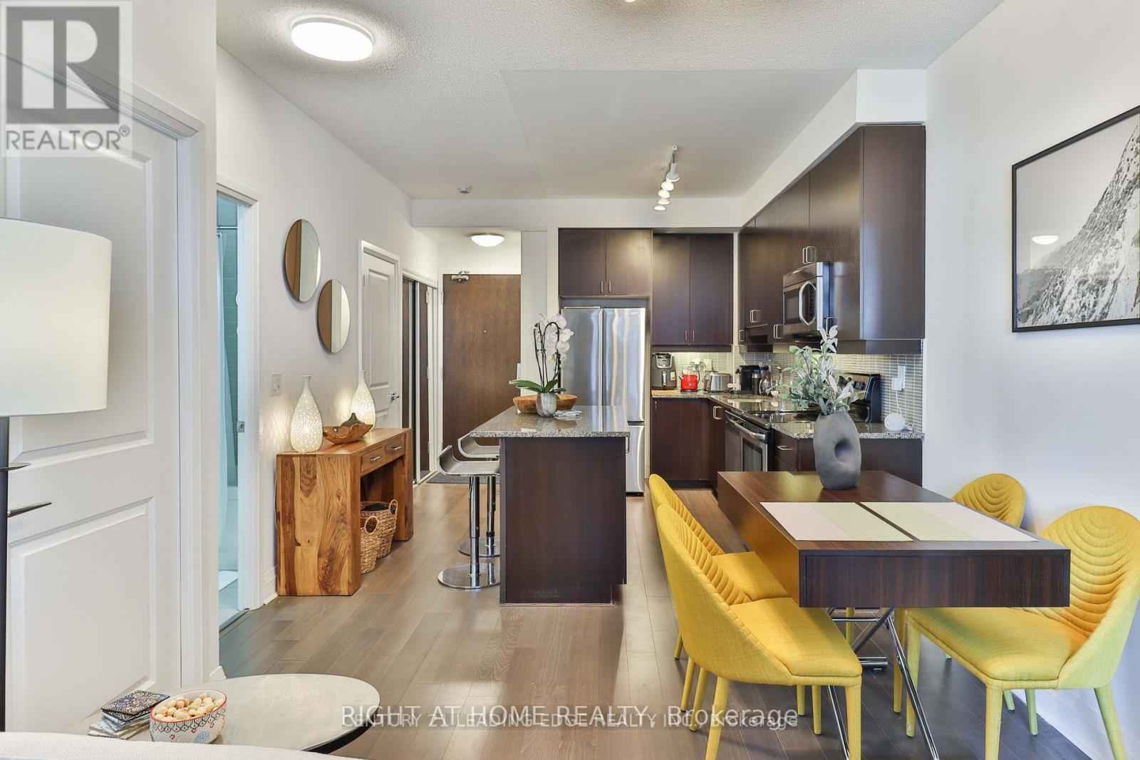 702 - 1185 The Queensway (Furnished) Avenue, Toronto, Ontario  M8Z 0C6 - Photo 13 - W13487046