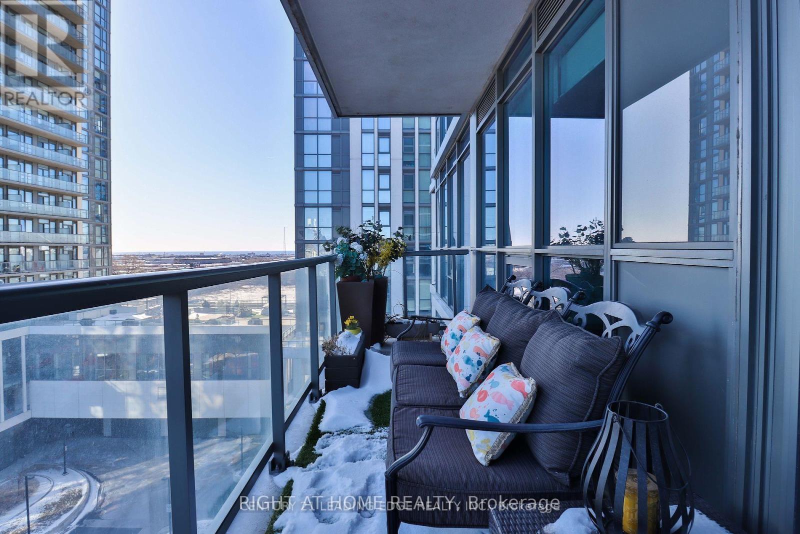 702 - 1185 The Queensway (Furnished) Avenue, Toronto, Ontario  M8Z 0C6 - Photo 18 - W13487046