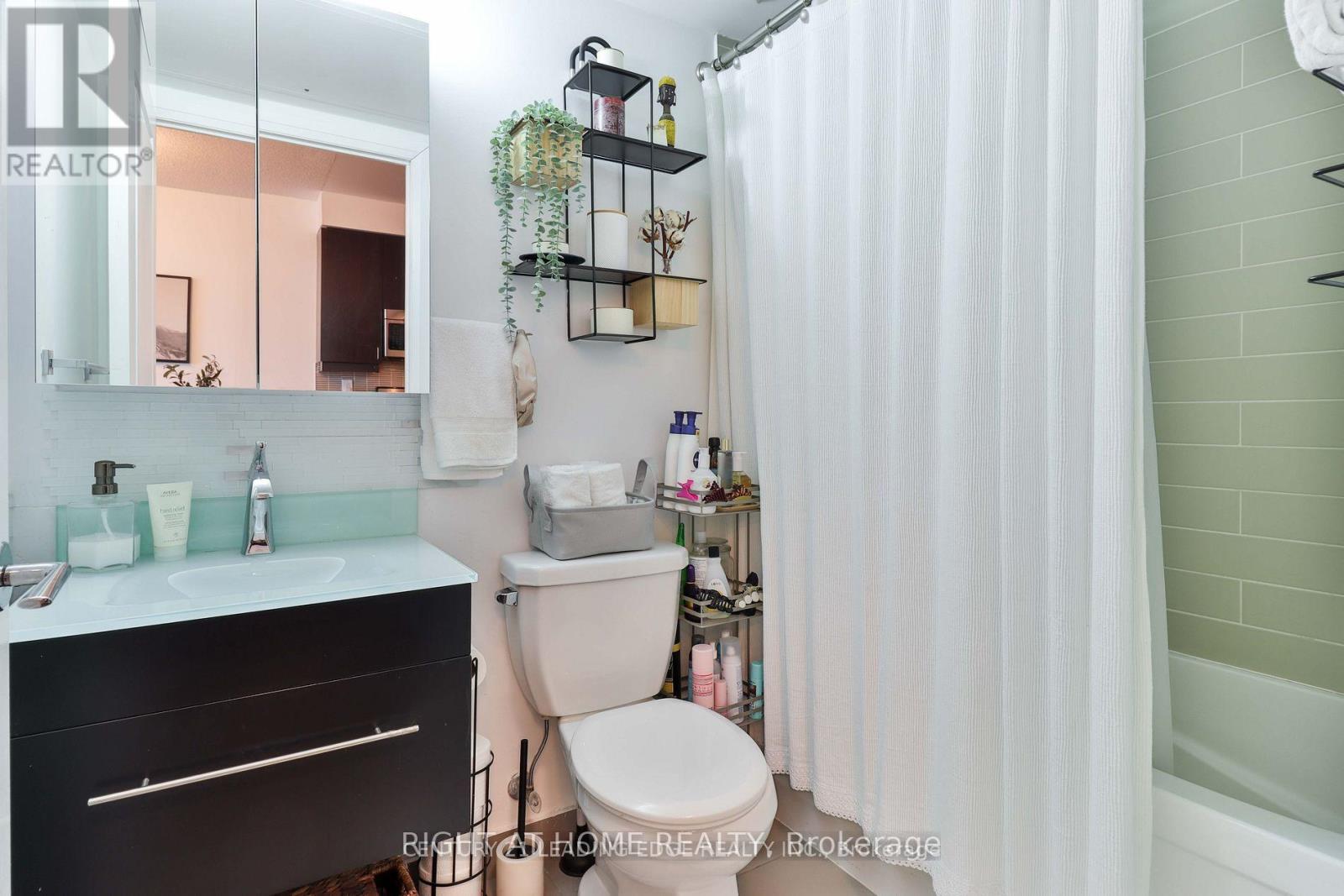 702 - 1185 The Queensway (Furnished) Avenue, Toronto, Ontario  M8Z 0C6 - Photo 22 - W13487046