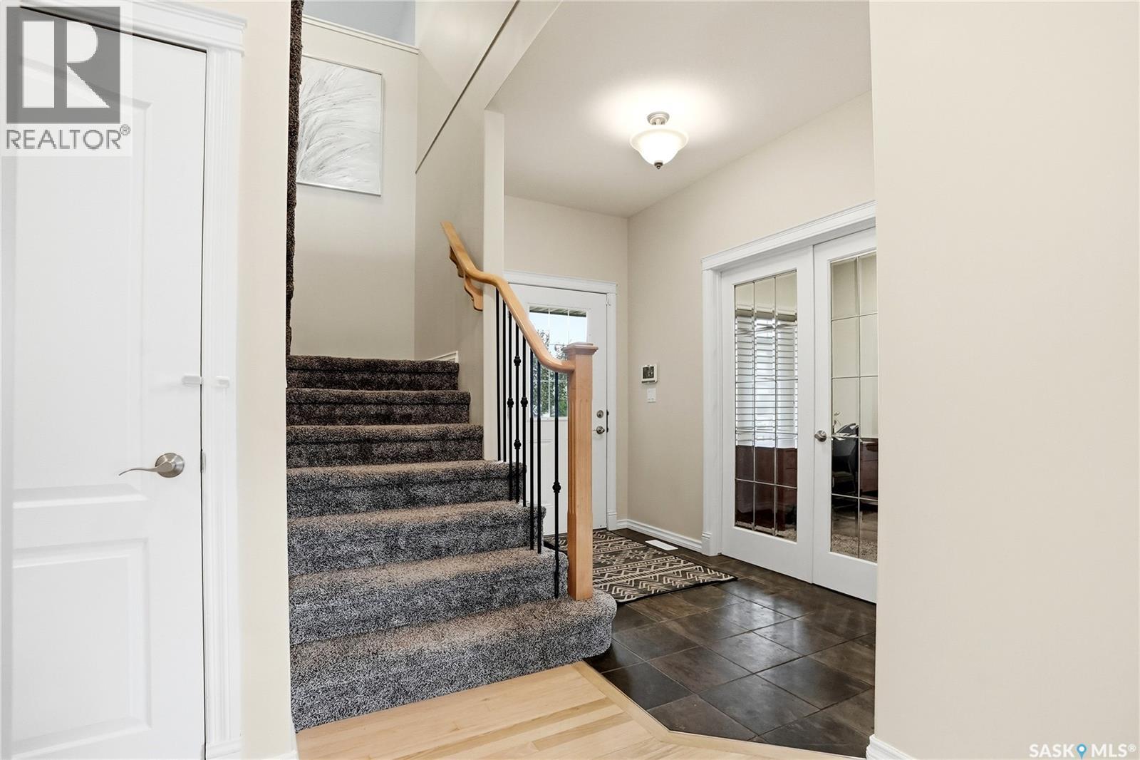 703 Bellmont Court, Saskatoon, Saskatchewan  S7V 1K7 - Photo 4 - SK040626