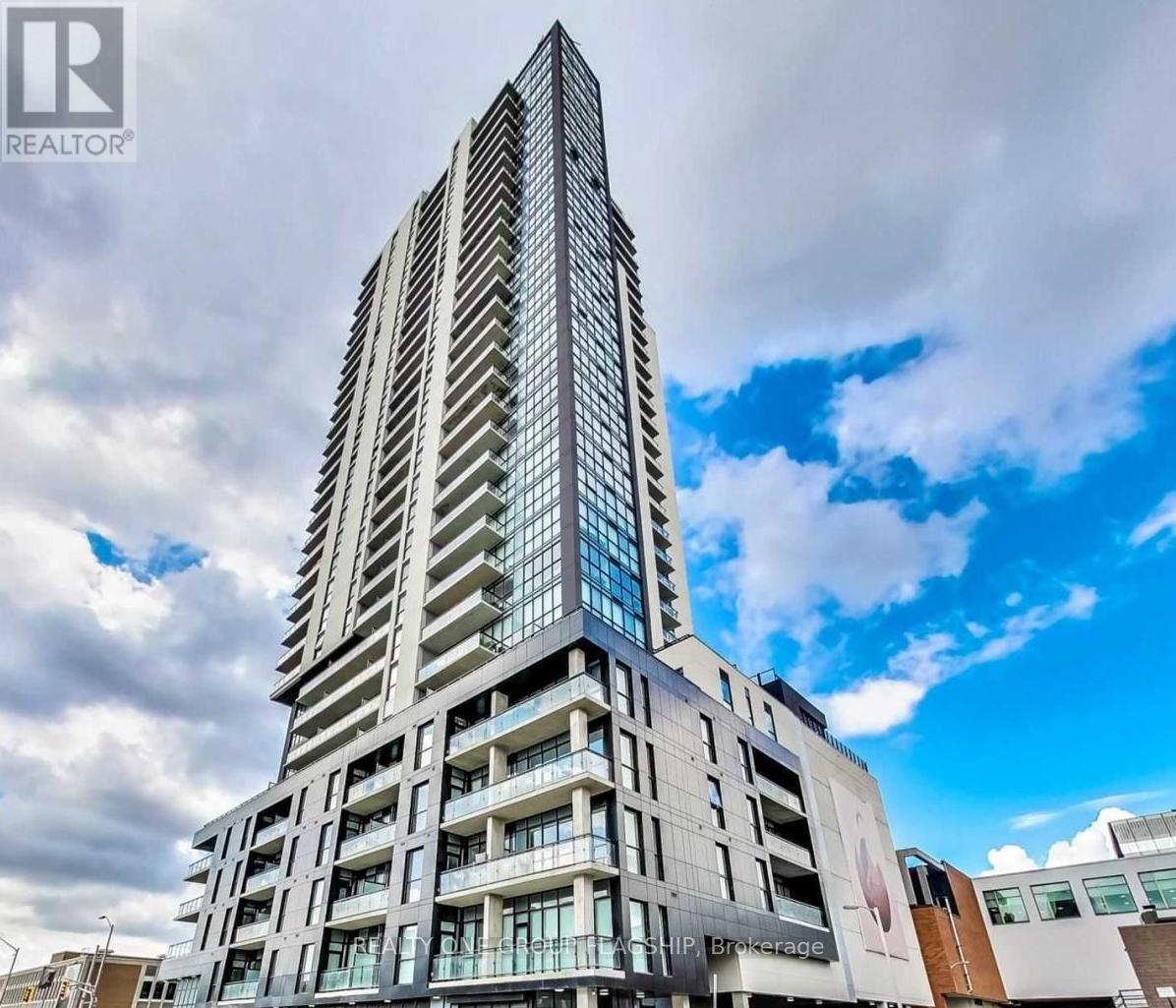 60 CHARLES STREET, Kitchener, Ontario