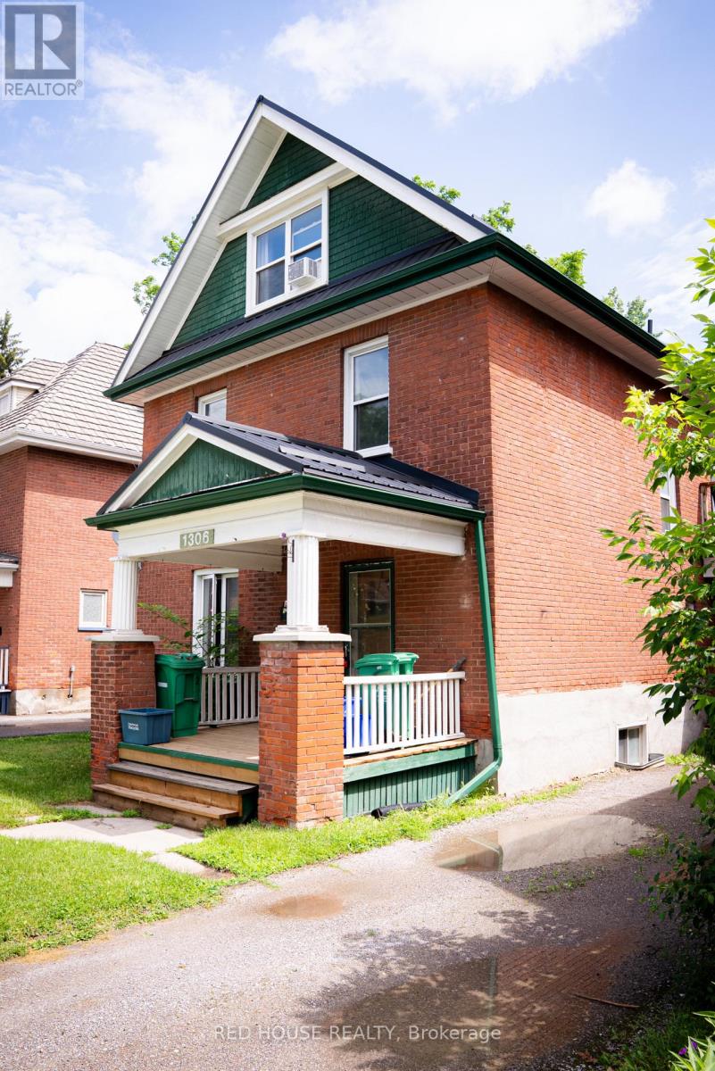 1306 Monaghan Road, Peterborough, Ontario  K9J 5M1 - Photo 2 - X13487008