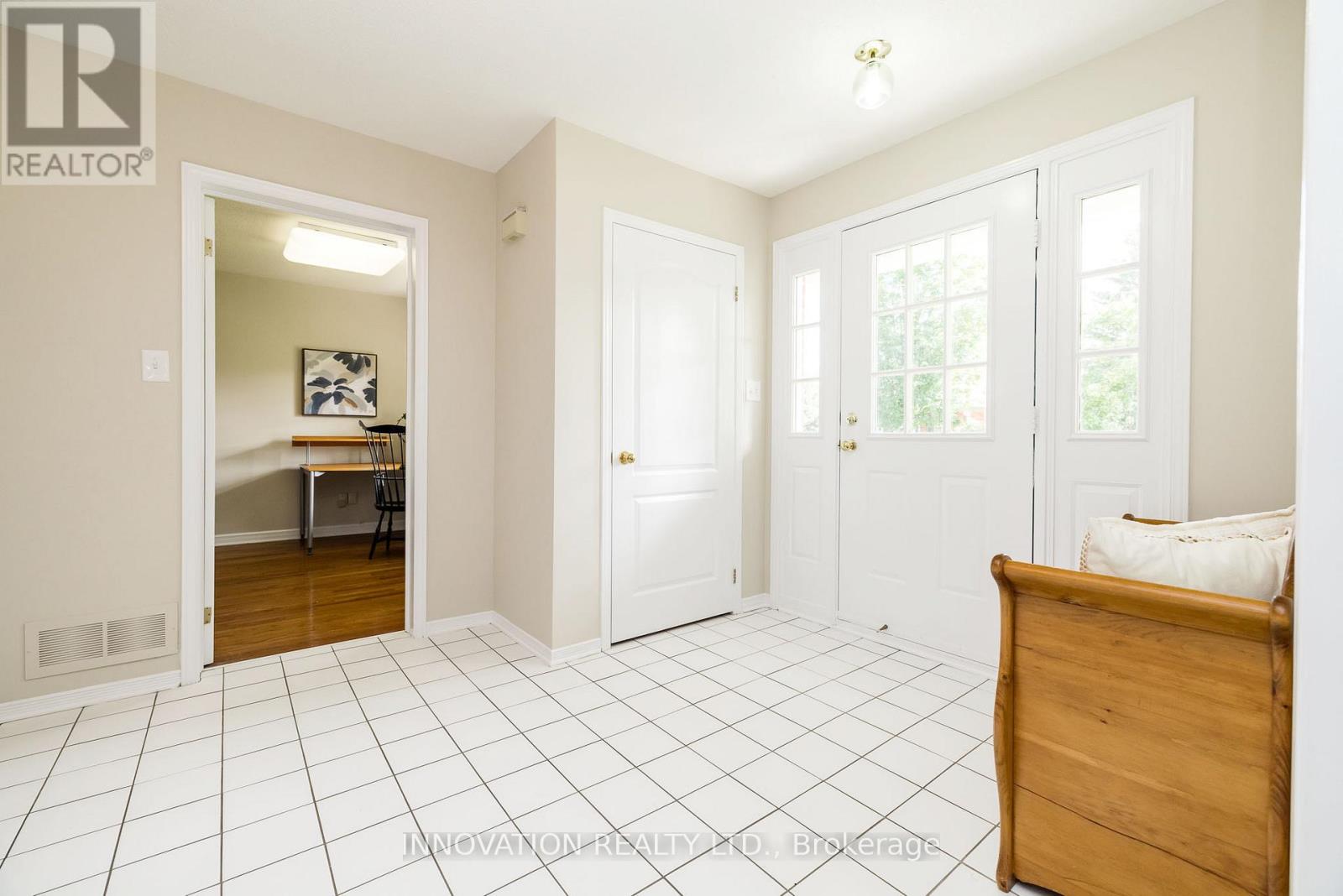 12 Wendell Avenue, Ottawa, Ontario  K2S 1G9 - Photo 6 - X13487130