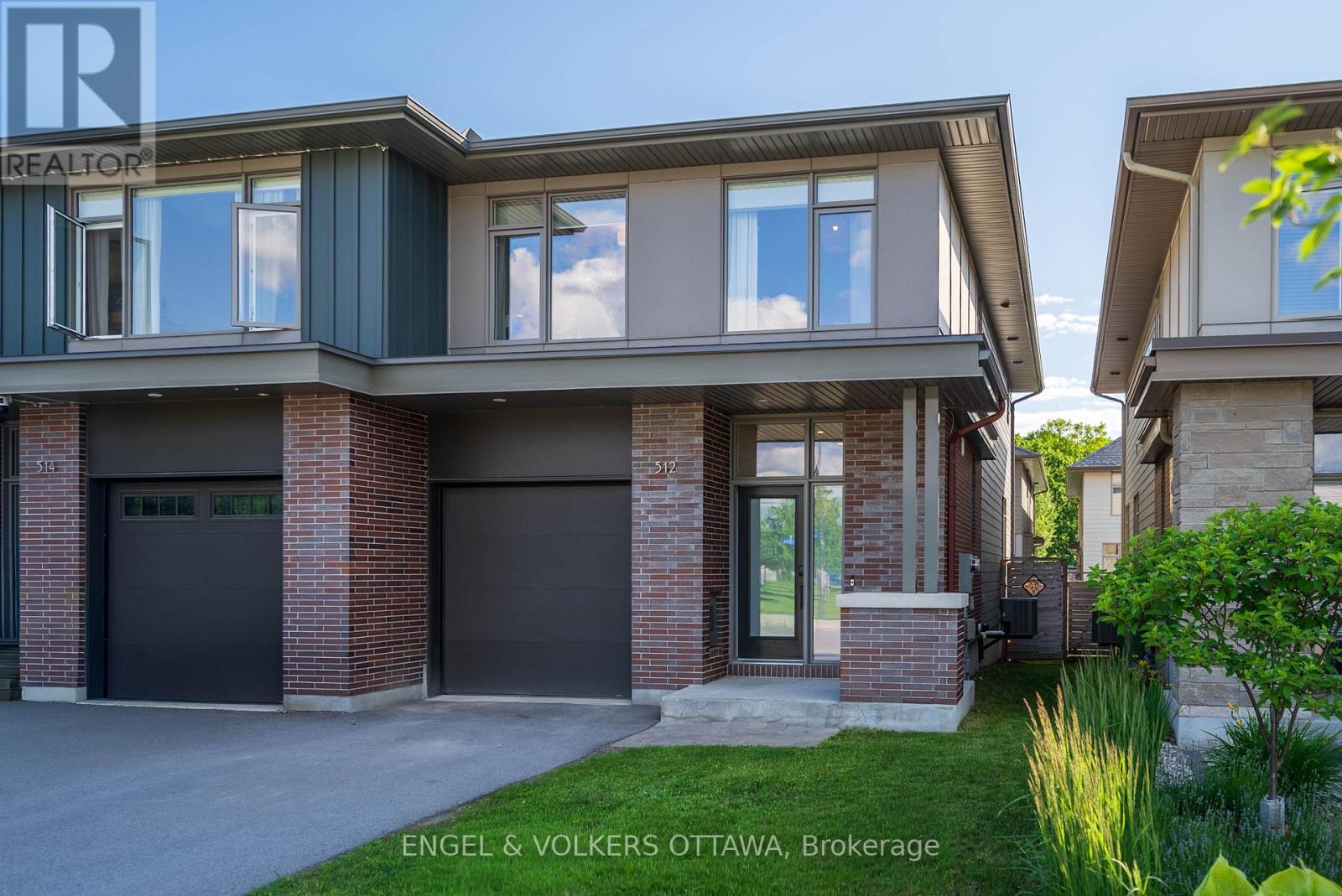 512 Chene Way, Ottawa, Ontario  K1K 4Z1 - Photo 2 - X13487154