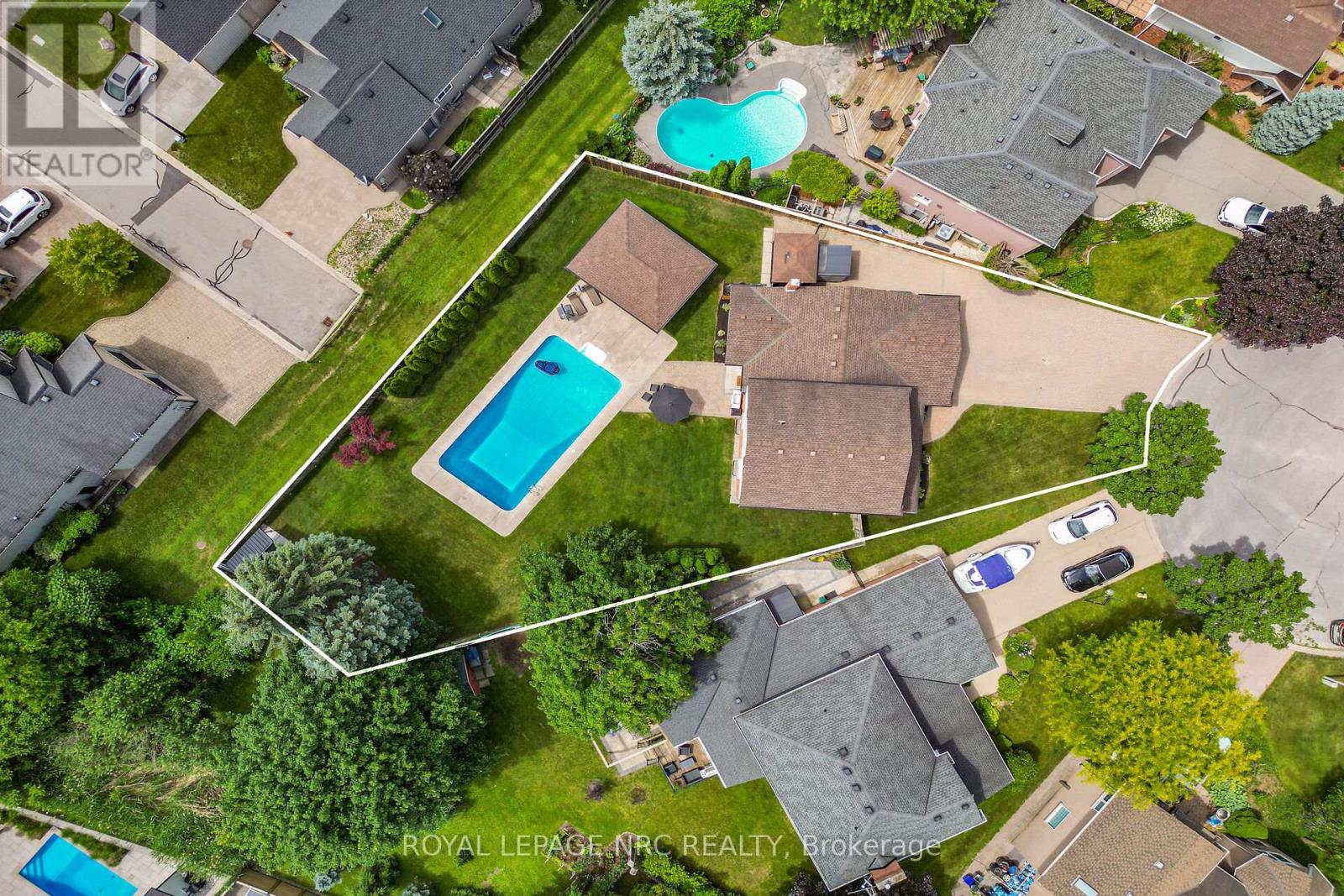 14 Hearth Court, Niagara-On-The-Lake, Ontario  L0S 1J0 - Photo 47 - X13487158