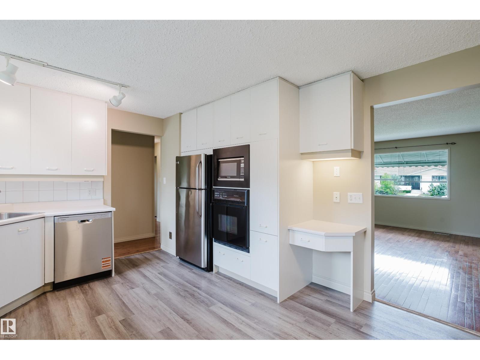30 Brampton St S, Spruce Grove, Alberta  T7X 1E9 - Photo 3 - E4495340