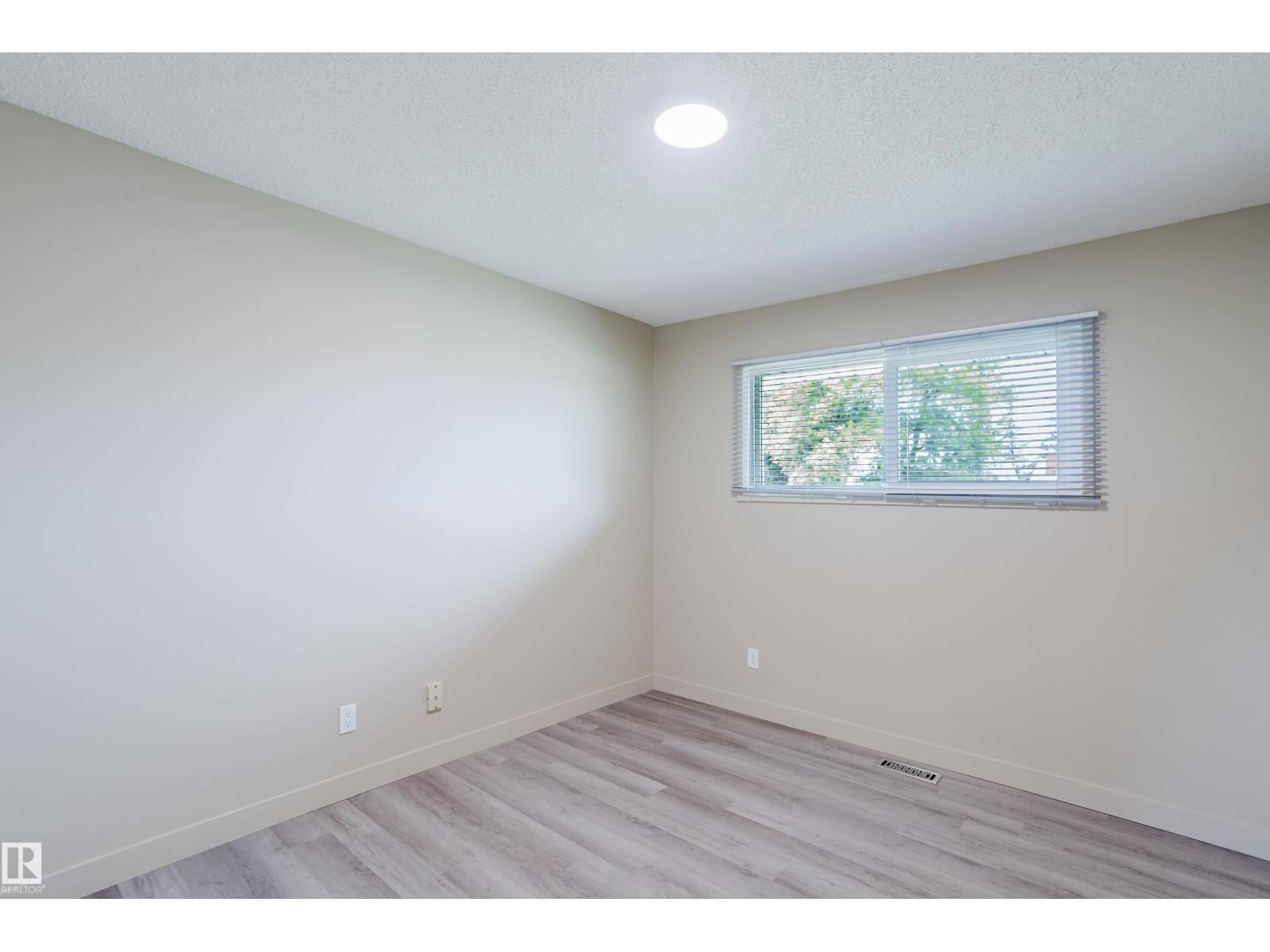 30 Brampton St S, Spruce Grove, Alberta  T7X 1E9 - Photo 20 - E4495340