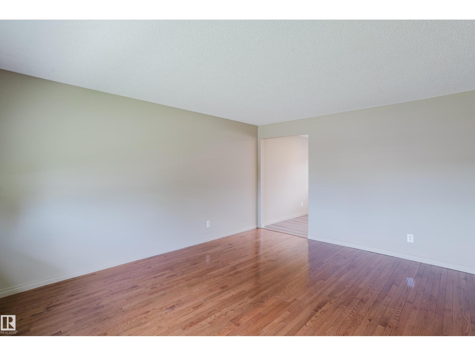 30 Brampton St S, Spruce Grove, Alberta  T7X 1E9 - Photo 15 - E4495340