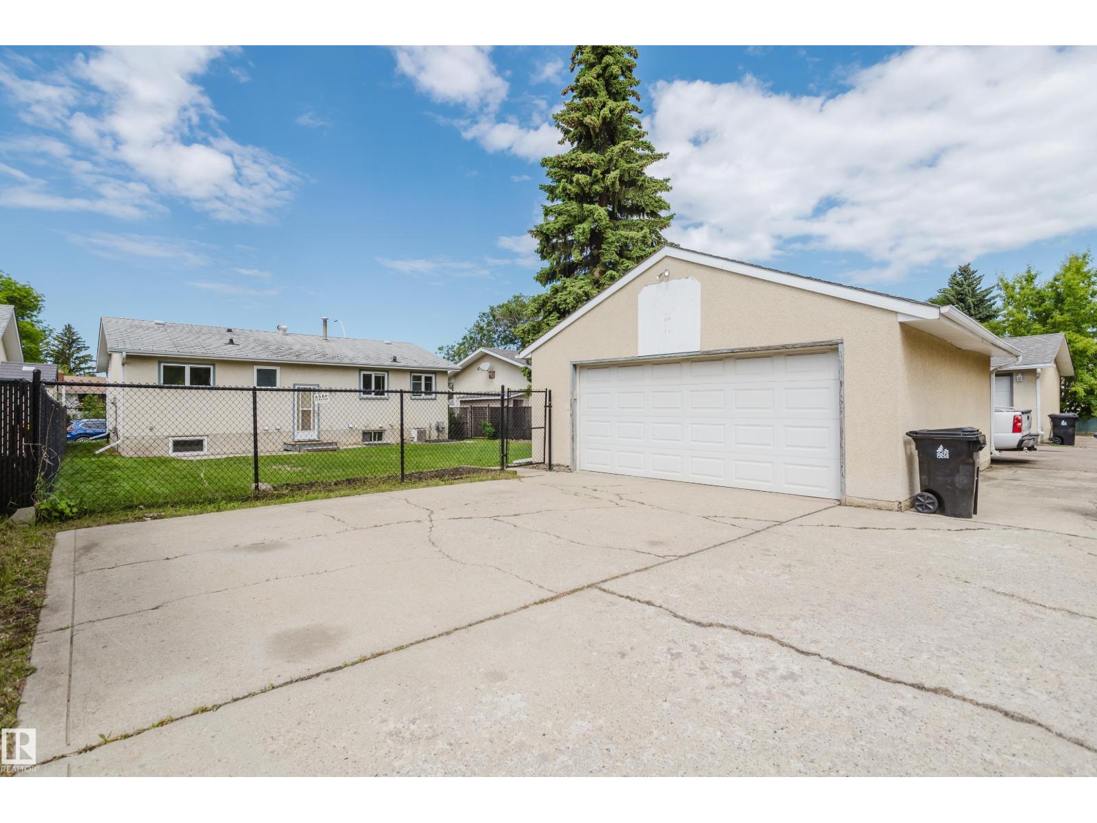 30 Brampton St S, Spruce Grove, Alberta  T7X 1E9 - Photo 46 - E4495340