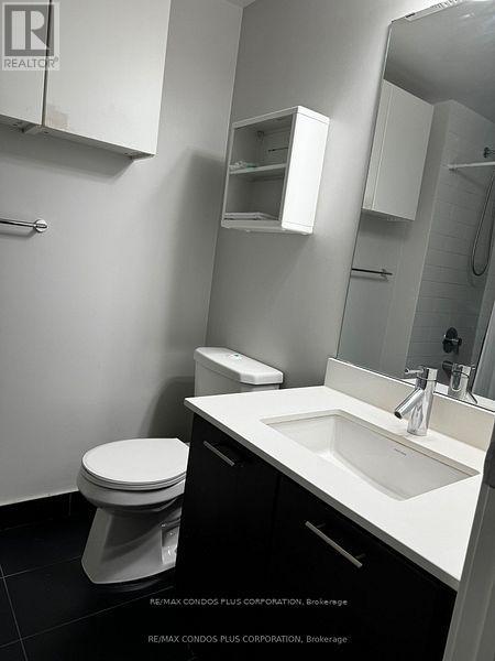 2705 - 2220 Lake Shore Boulevard W, Toronto, Ontario  M8B 0B1 - Photo 3 - W13487190