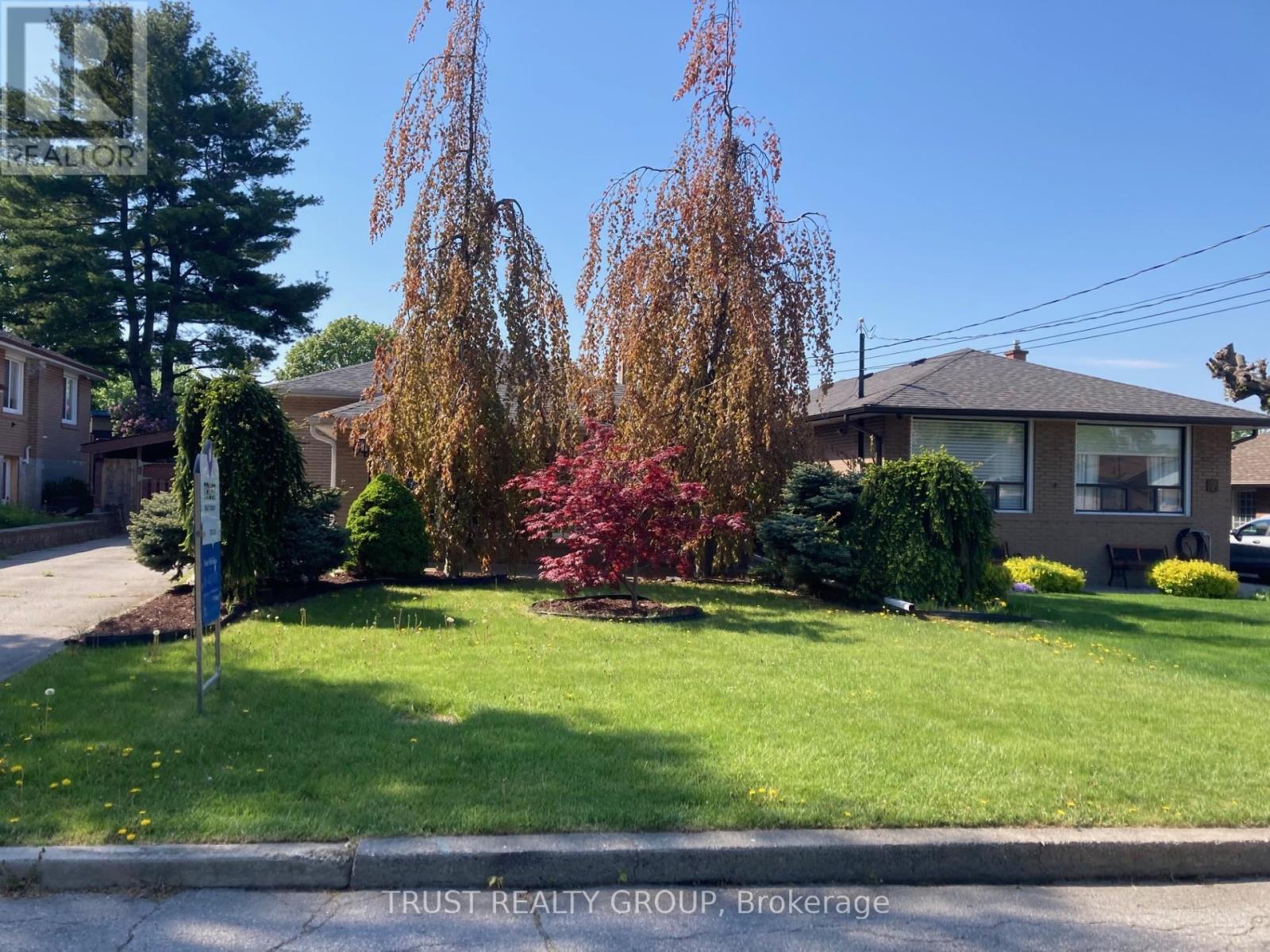 9 DEL RIA DRIVE, Toronto, Ontario