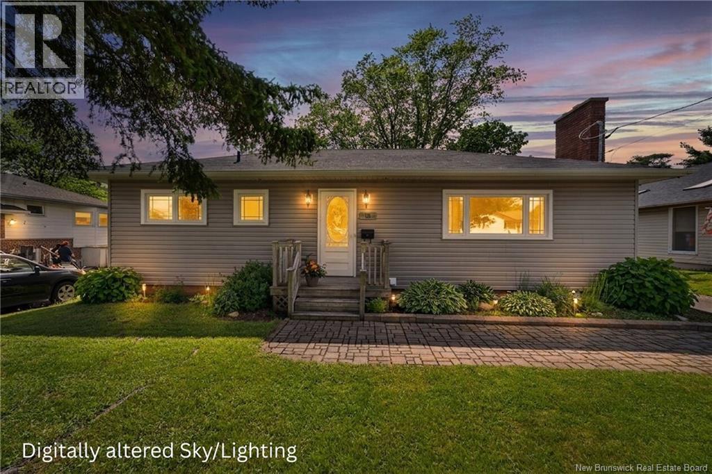 10 Hollywood, Moncton, New Brunswick