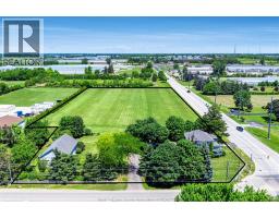 1570 Road 3 East, Kingsville, Ontario