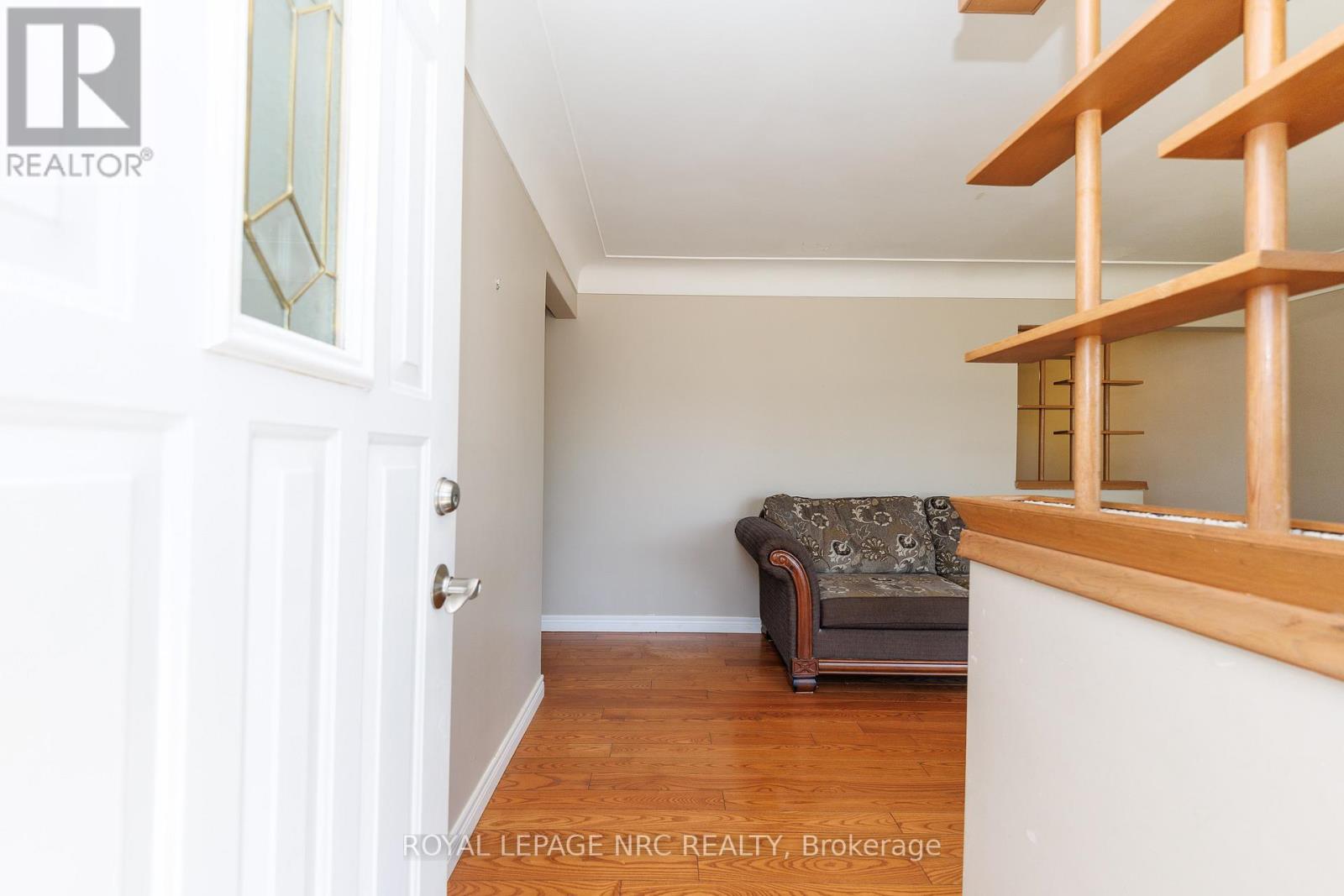 409 Broadway Avenue, Welland, Ontario  L3C 5M3 - Photo 2 - X13486672