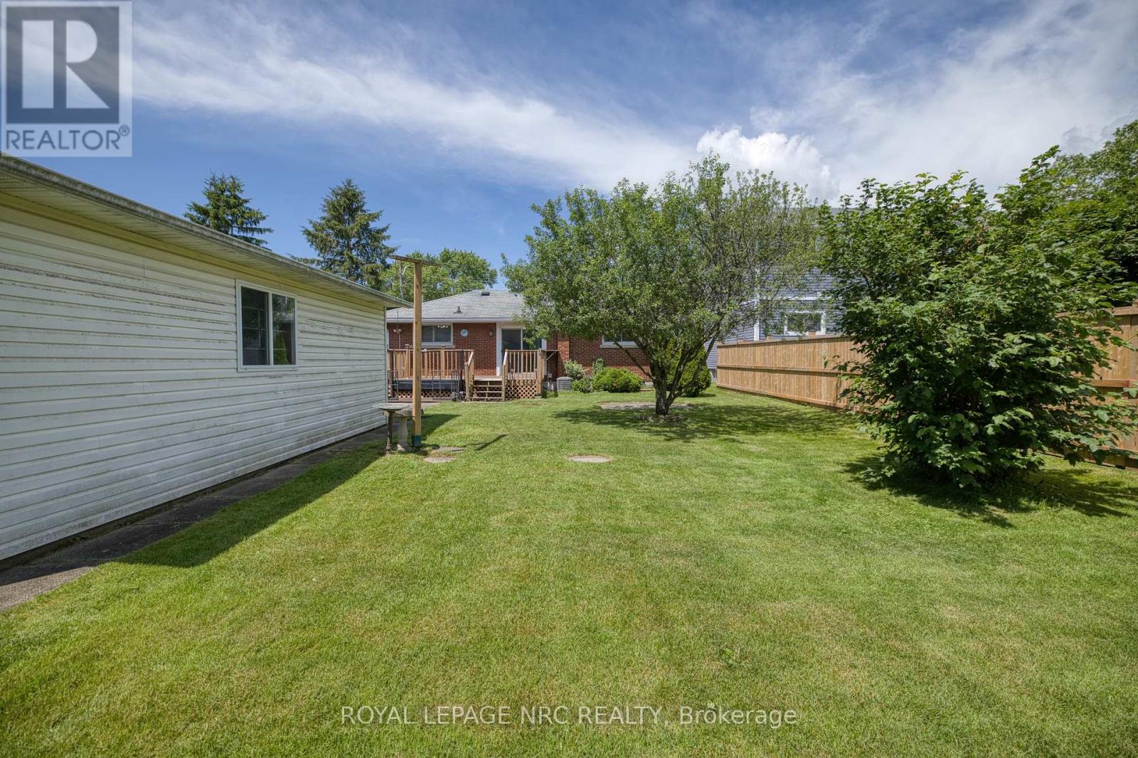 13 Bosnich Avenue, Welland, Ontario  L3C 2W6 - Photo 36 - X13486680
