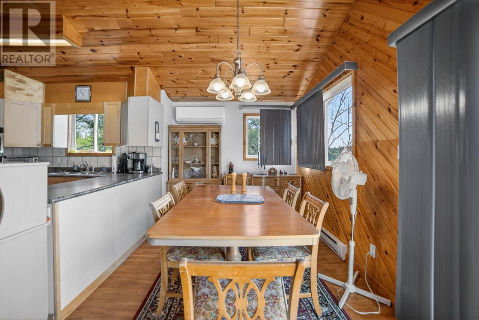 44 Bigstone Bay Lodge, Kirkup Township, Ontario  P9N 3W8 - Photo 14 - TB2601469