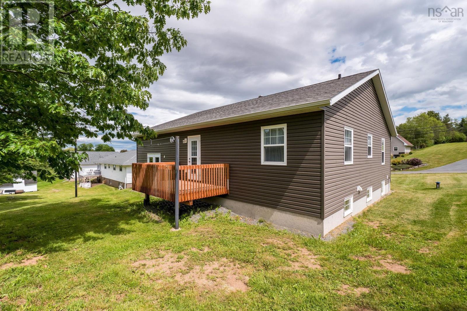 13911 Highway 1, Hants Border, Nova Scotia  B0P 1P0 - Photo 24 - 202615579