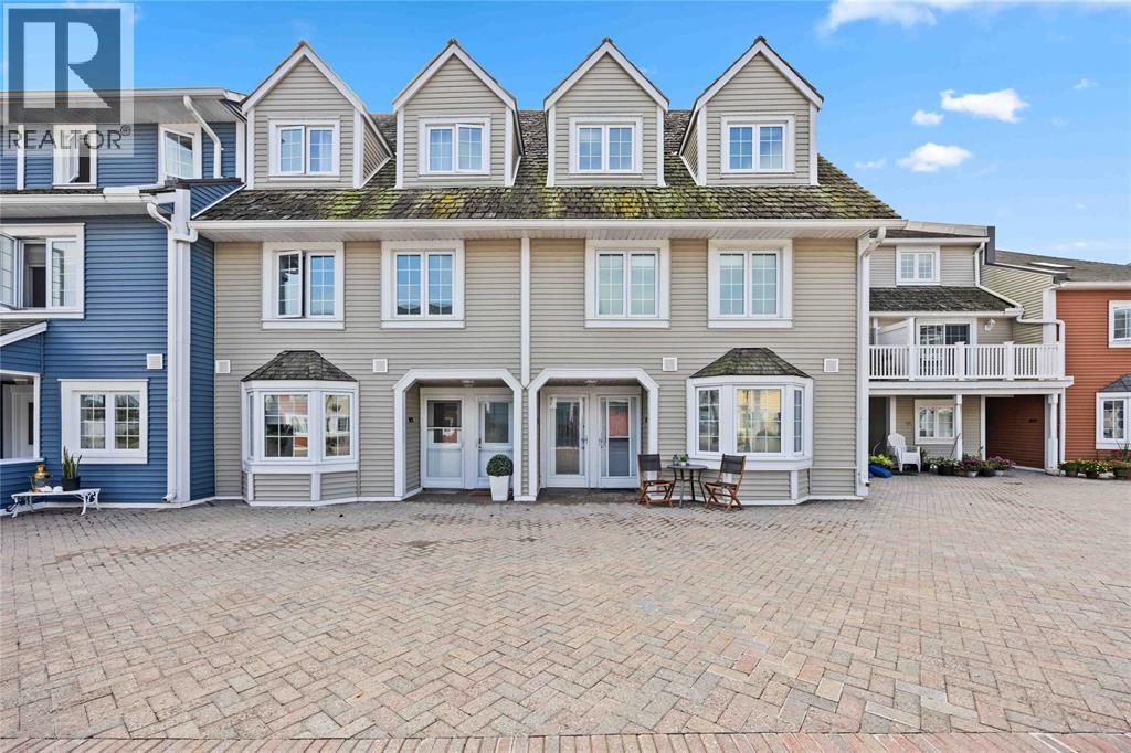 1500 VENETIAN BOULEVARD Unit# W-17 Point Edward Ontario Canada N7V2J5 2