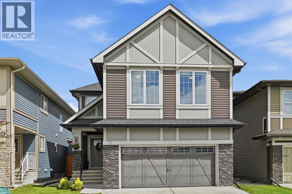 73 Mount Rae Heights, okotoks, Alberta
